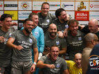 UYL_4892
