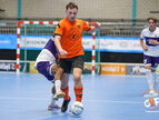 UYL_4709