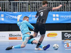 UYL_4743