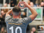 UYL_4815