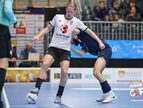 UYL_4450