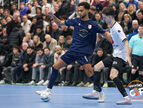 UYL_4512