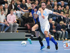 UYL_4411
