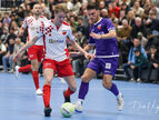 UYL_4669