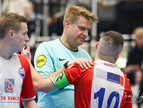 UYL_4796