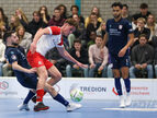 UYL_4905